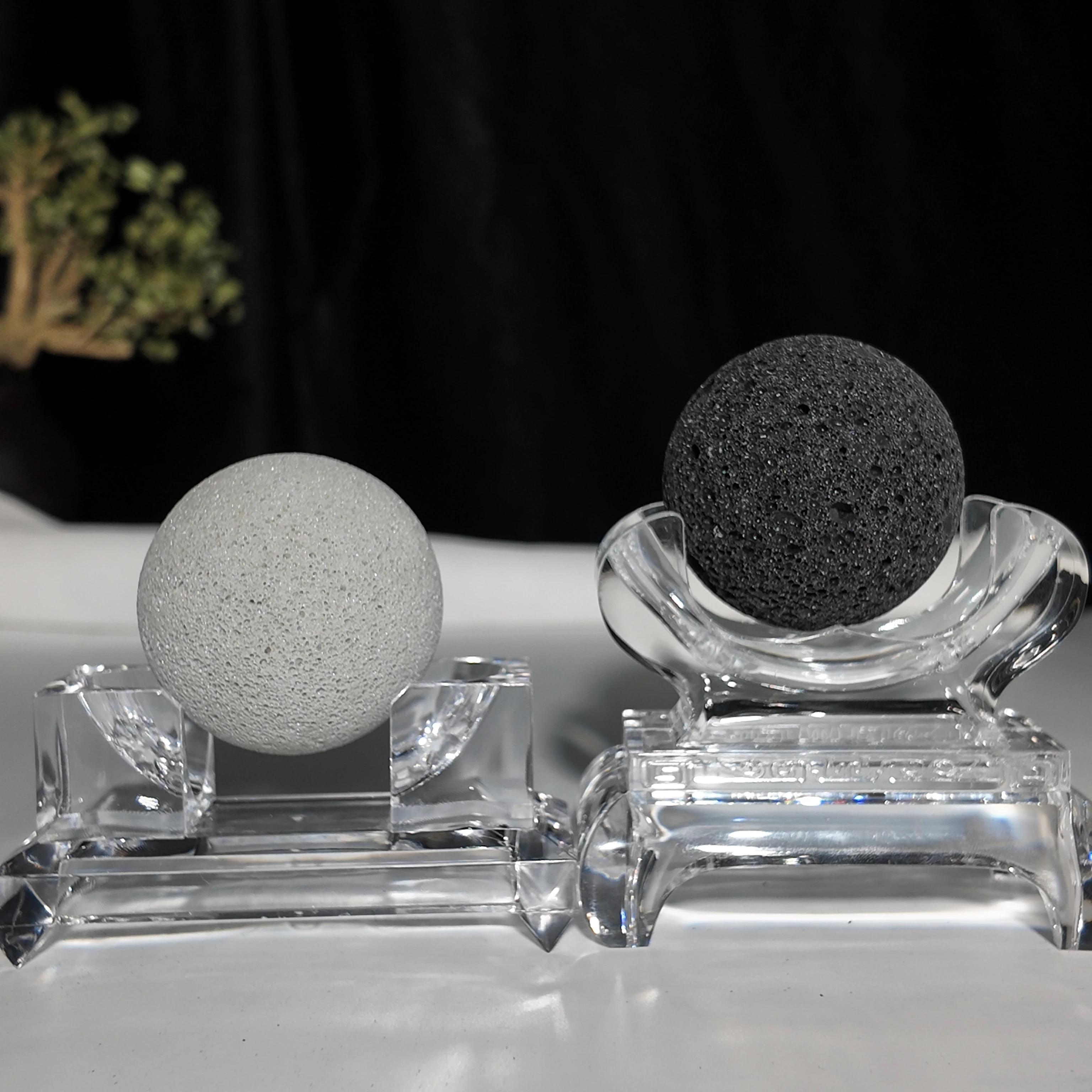 Factory Direct Supply Lava Rock Oil Diffuser Stone Polished Surface Fresh Air Black/Red Color details