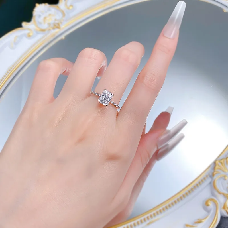 S925 Silver Daily Fashion White 6*8mm Diamond Ice Flower Cut Stone Daily Fashion American Gift IGI GIA Lab Diamond Ring