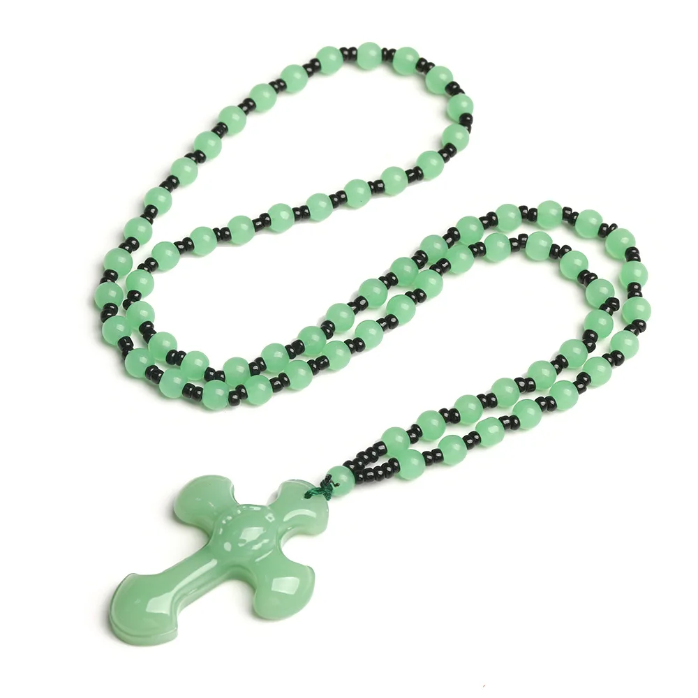 Mecrt Catholic Crucifix Green Necklace Fashionable Glass Cross Pendant Ethnically Styled Christian Jewelry Wholesale