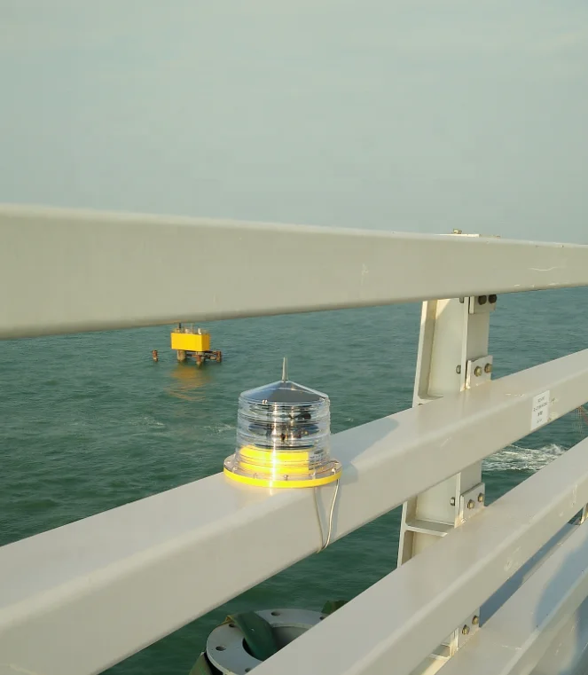 GS-LS/E Range 1~4 NM Solar powered marine Marker light Platform LED light