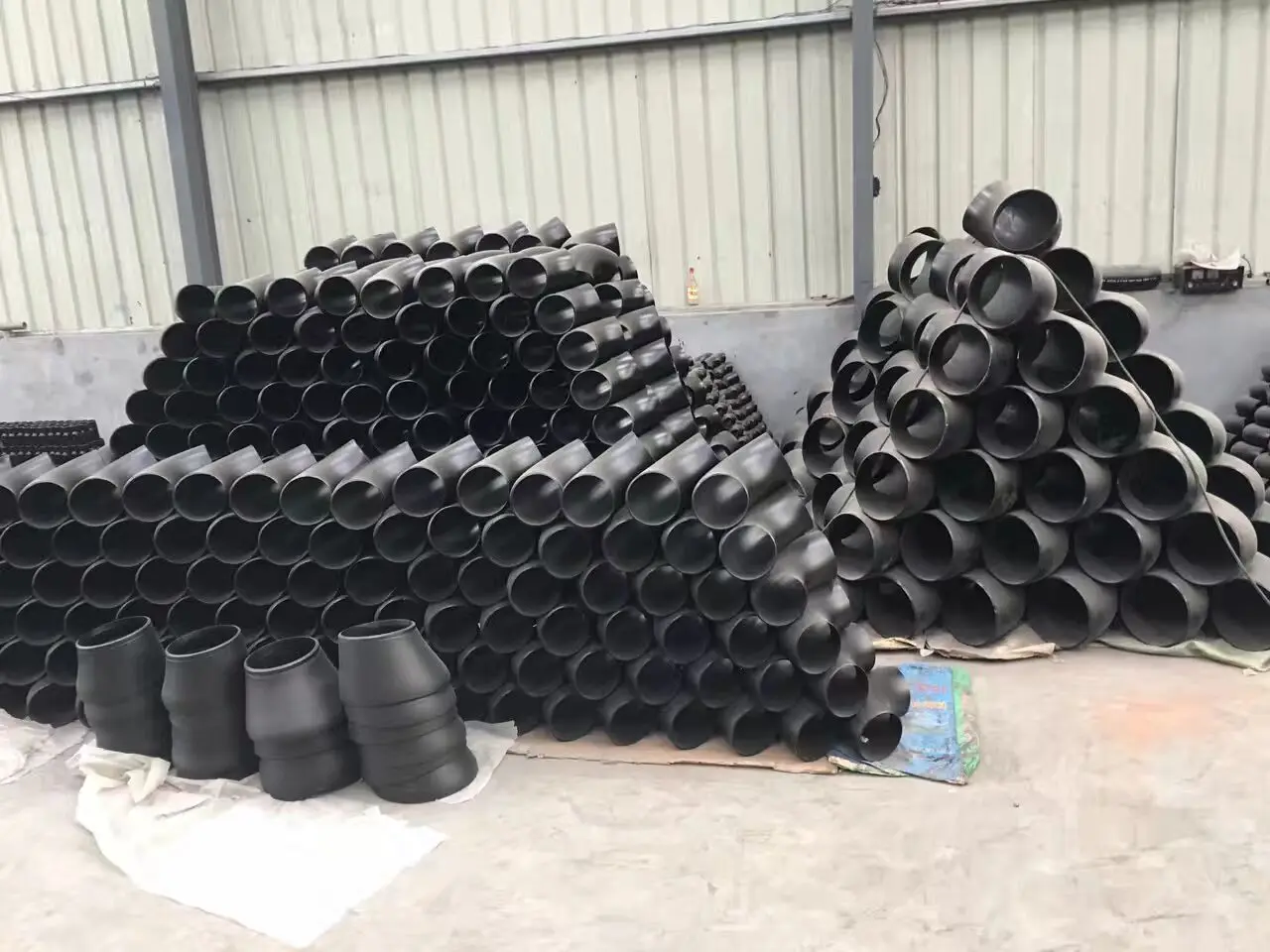 Carbon Steel Fitting 90 Degree Astm A53 Butt Welded Pipe Elbows