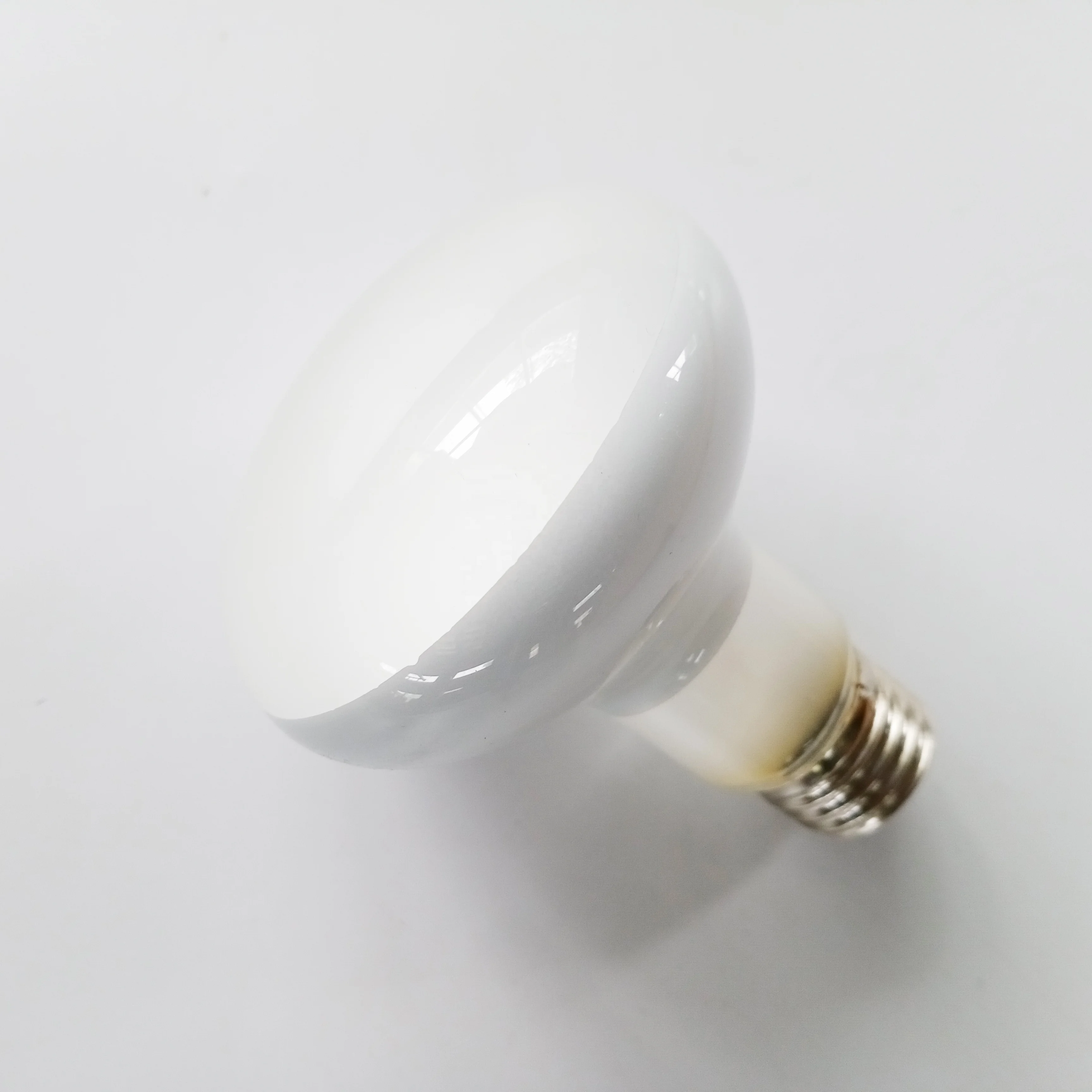 China factory price incandescent light bulb  R80  60W 75W 100W  reptile bulb  incandescent bulb