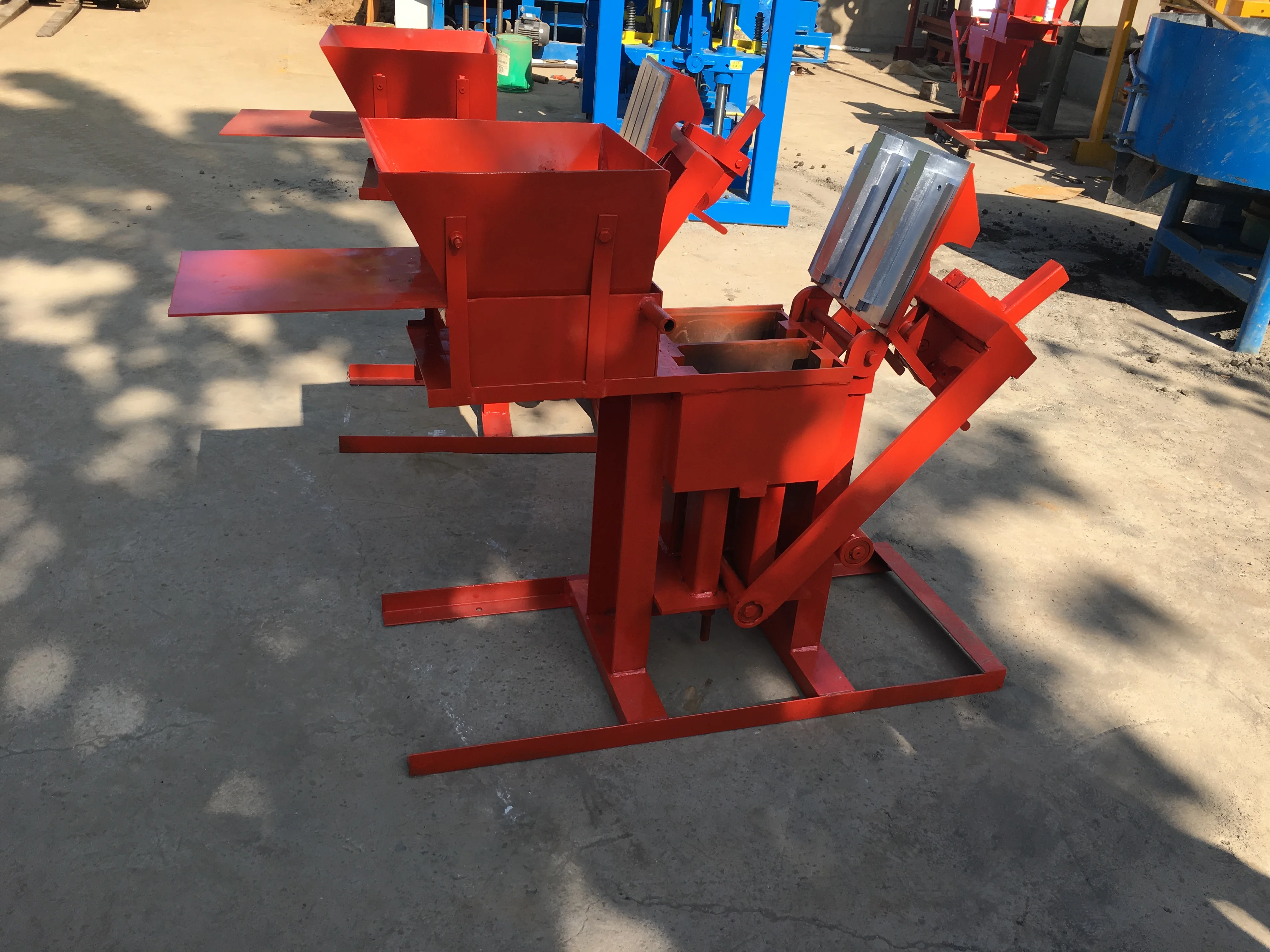 QMR2-40 Manual Interlocking Clay Block Making Machine Solid Soil Earth Press Interlock Maker factory