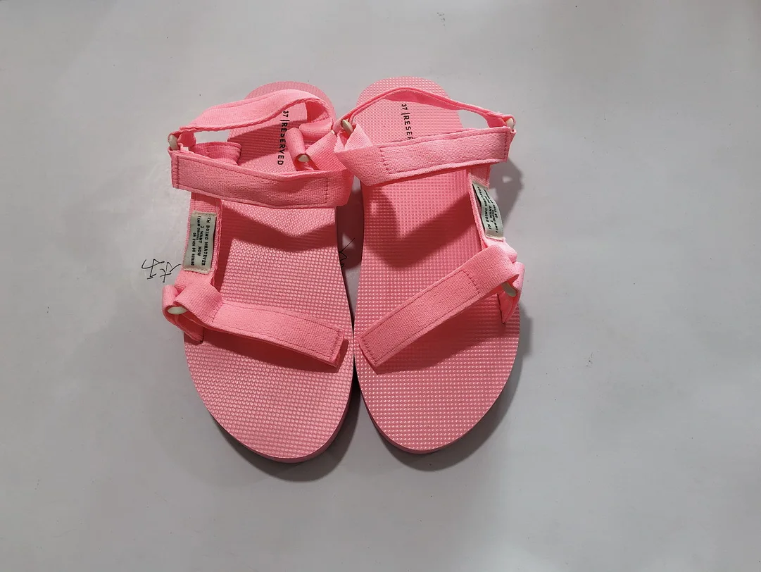 Women Sandals New Design Summer Beach slippers Lady Thick- Bottomed Platform Sandals