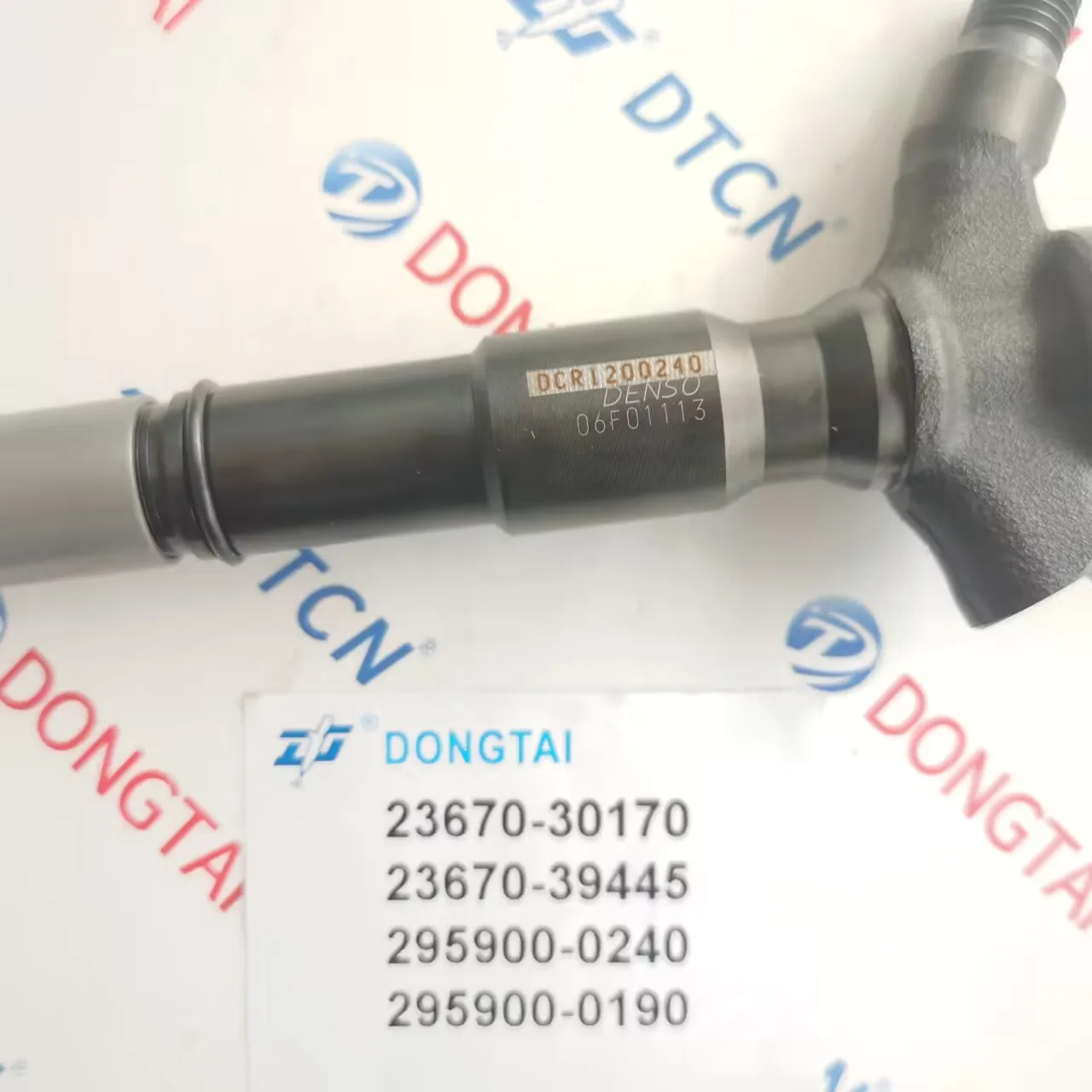 Common Rail Injector 295900-0240 for Toyota 1KD Euro 5 Engine - High ...