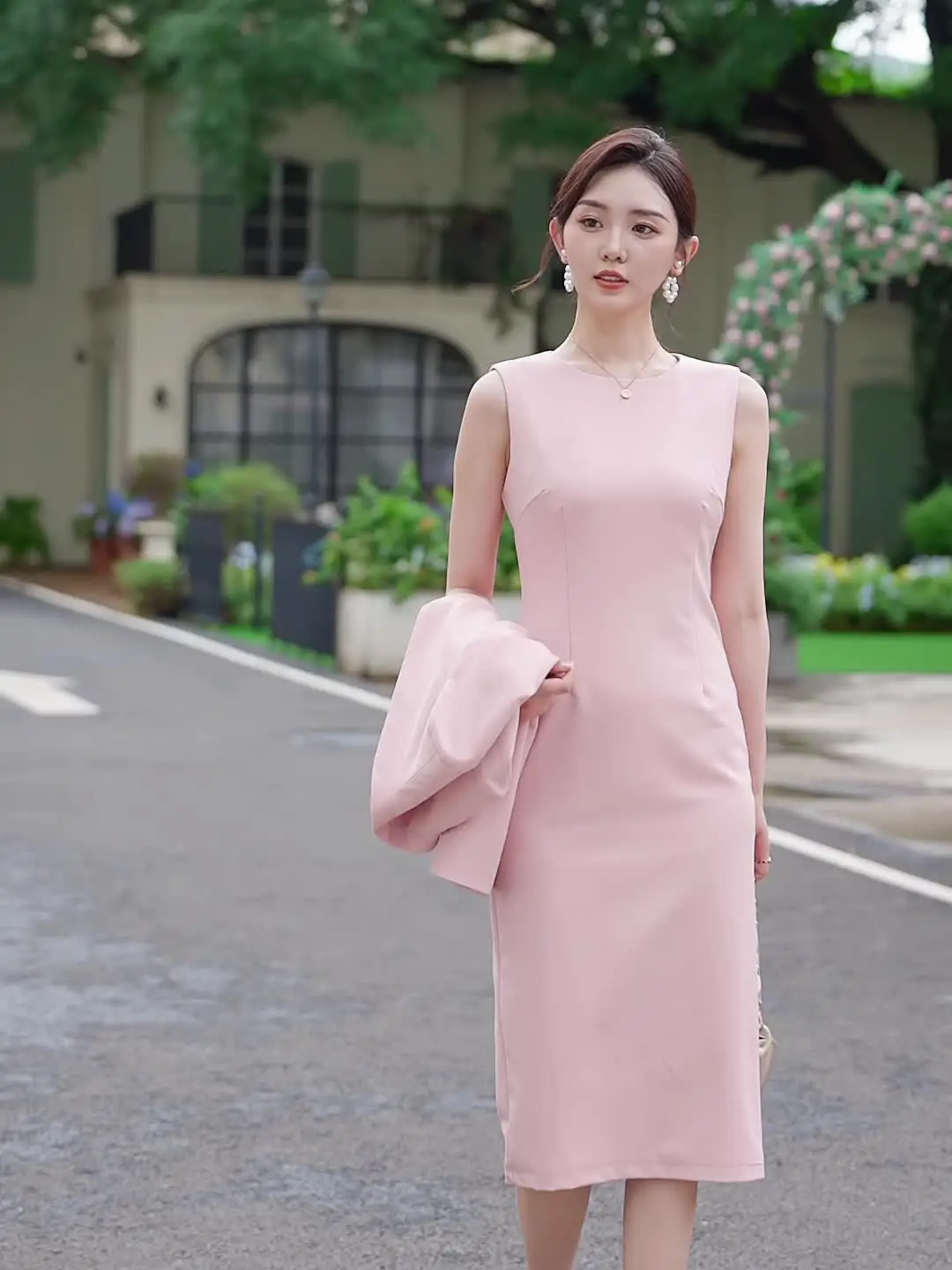 Elegant Office Uniform for Women Sexy Ladies Coat Pant Suits With V-Neck  Single Breasted Closure Option Office Suits Woman