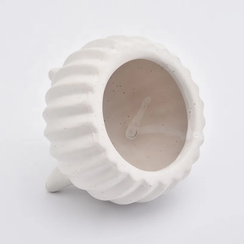 Round ceramic candlestick frosted white candle holder in bulk