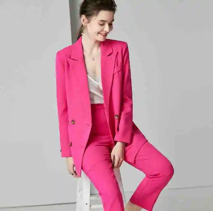 red suit jacket women's