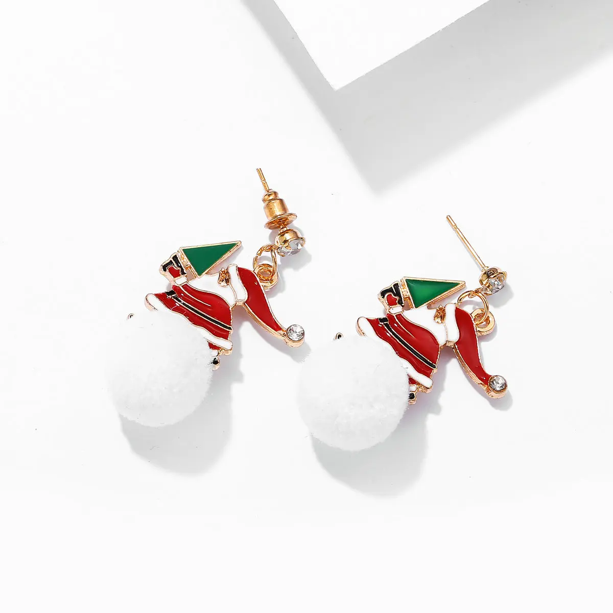 Santa earring (2).jpg