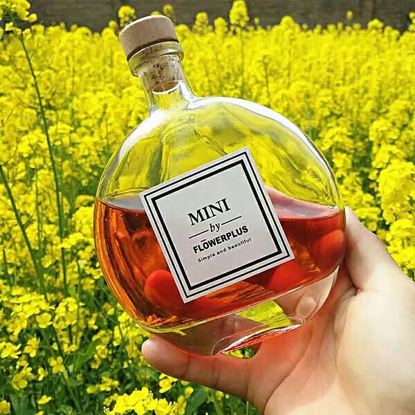 European Quality Custom Empty Mini Glass Liquor Bottle