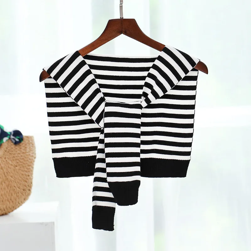 Open Fork Pockets Fethnic  Scarf Women With Spring And Autumn Outside With Air-Conditioned Shawl Cloak