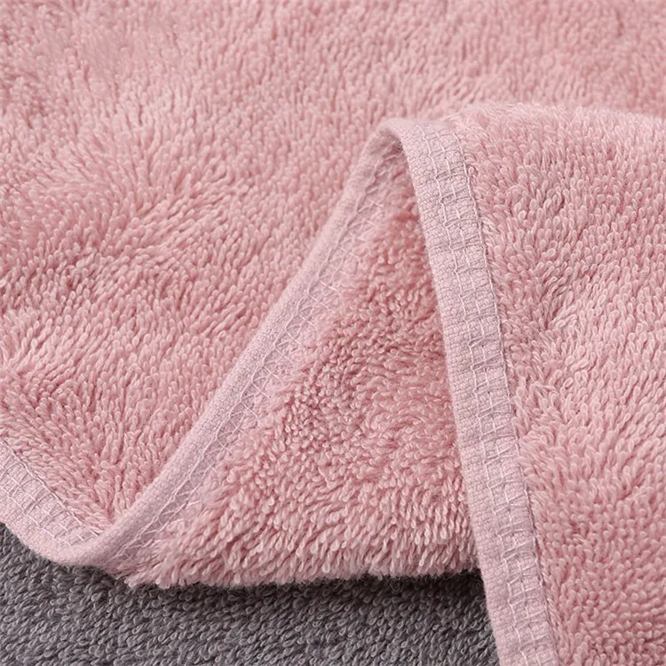 Factory Luxury platinum satin cotton bath towel details