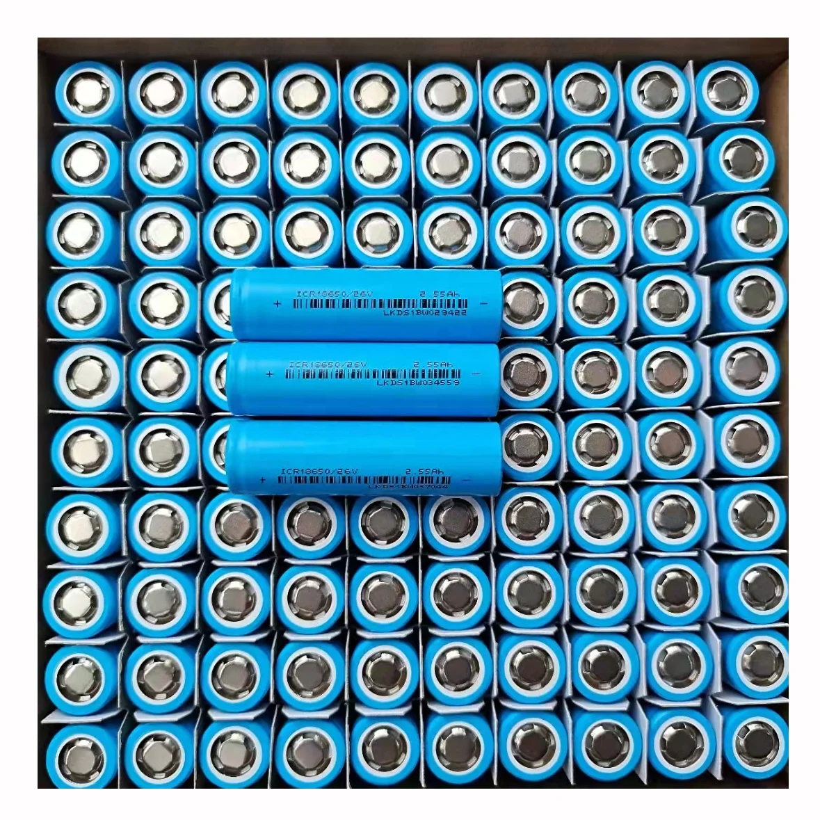 BAK YIWEI SZNS 18650 3.7V Lithium Ion Battery 2550mAh for Electric