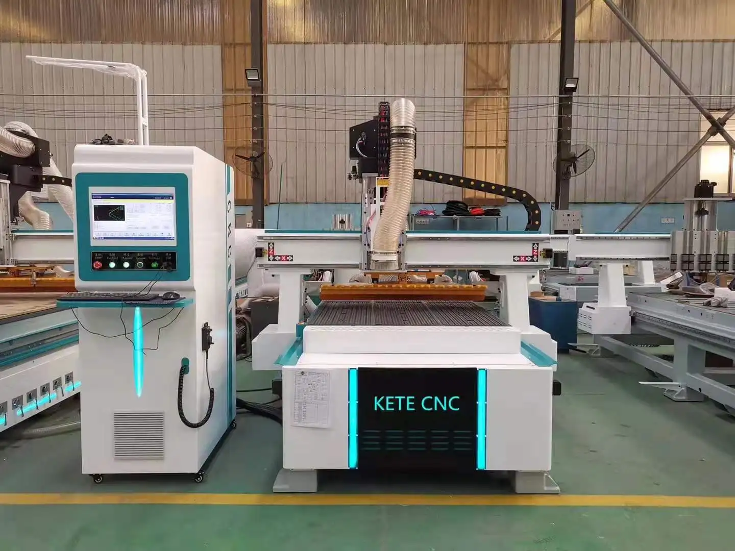 1325 Kete Cnc Wood Cutting Machine In Furniture Wood Board Cutting ...