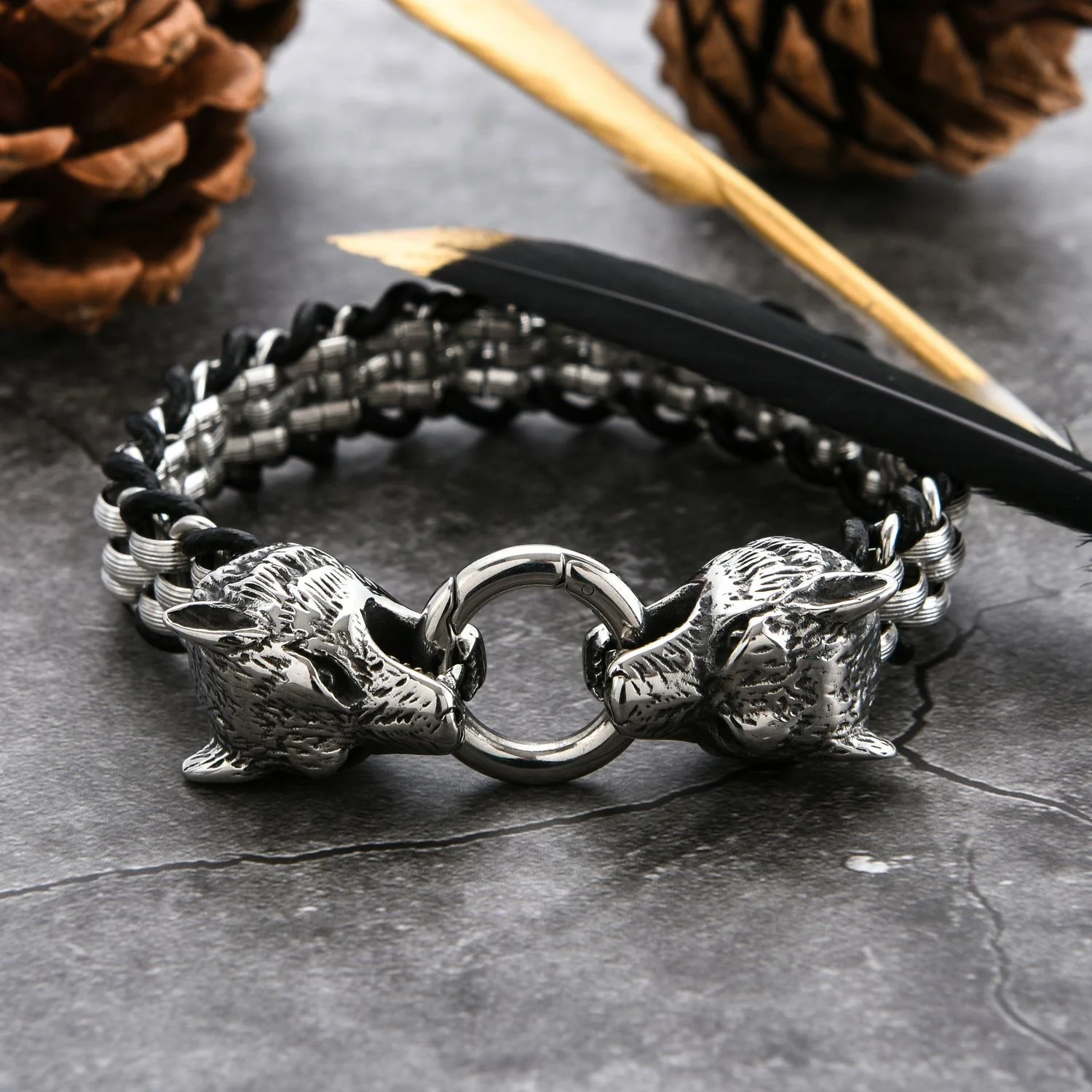 Punk Style Men's Stainless Steel Double Wolf Head Buckle Bracelet Fashion Chain for Men