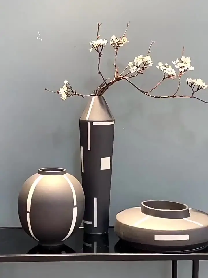 Wabi-sabi Vintage Clay Flower Ware - Modern Table Vases