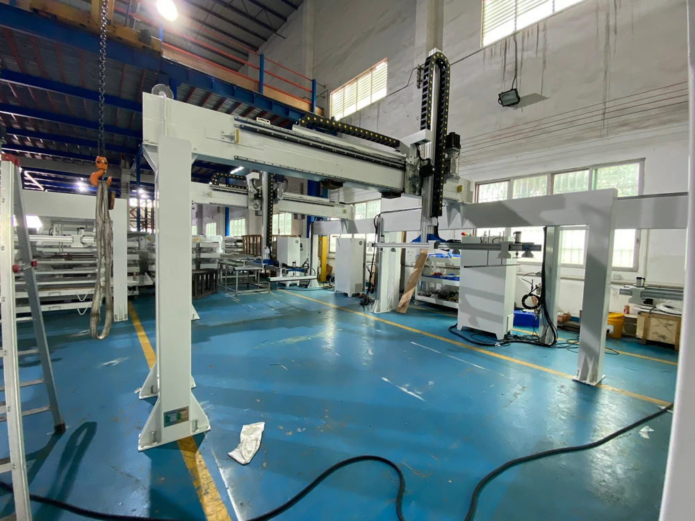 Hongrui customized woodworking mechanical gantry loader for furniture factory supplier