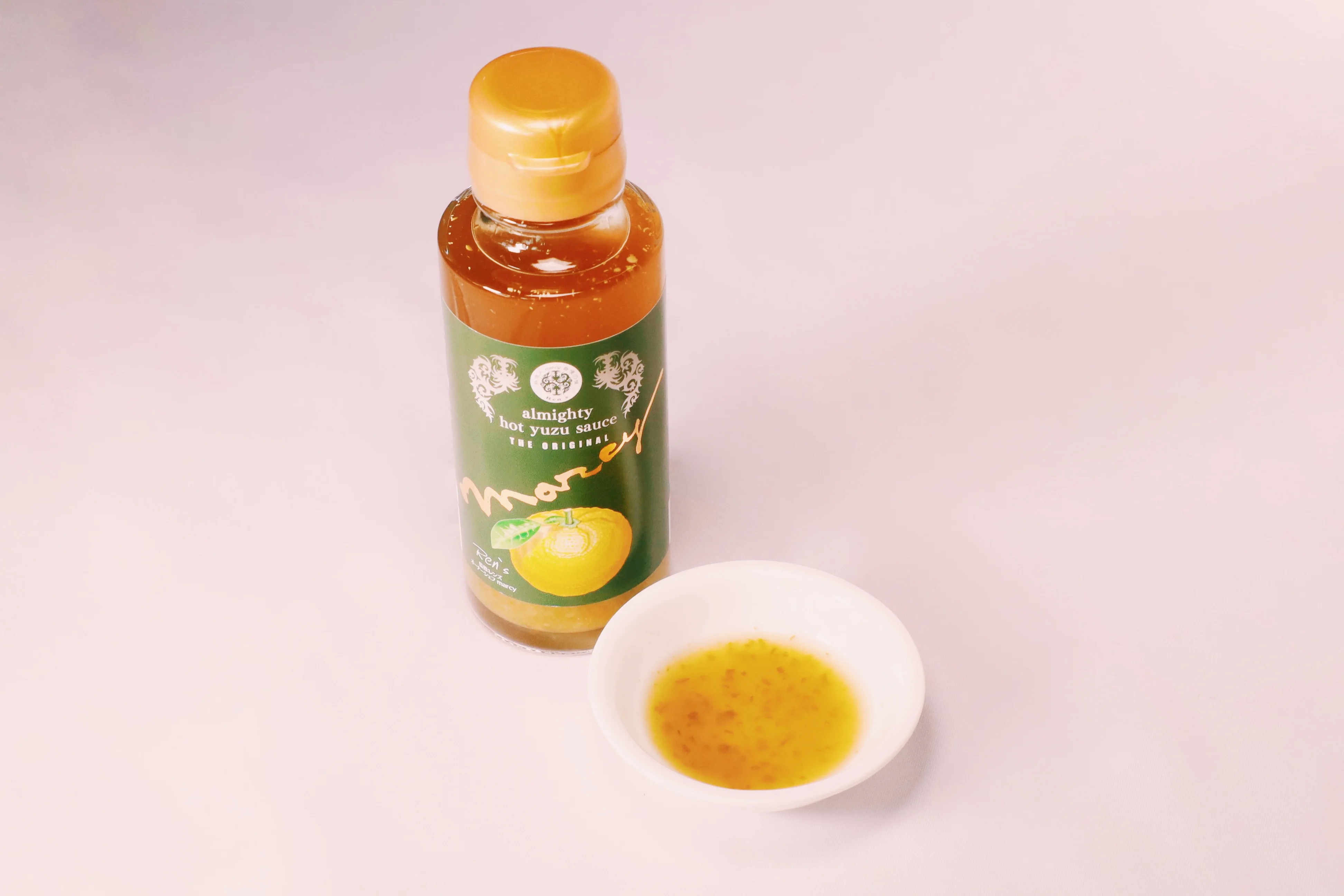 Юзу дрессинг. Соус юзу. Дрессинг юдзу. Соус юзу. Сок юдзу 150 мл.