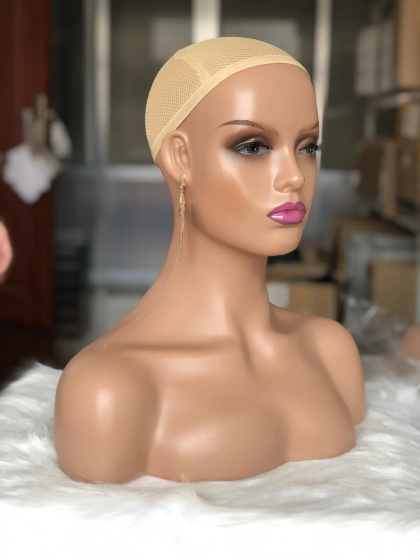 Dark Skin Brown Head Mannequin For Display Training Mannequin Head Wig