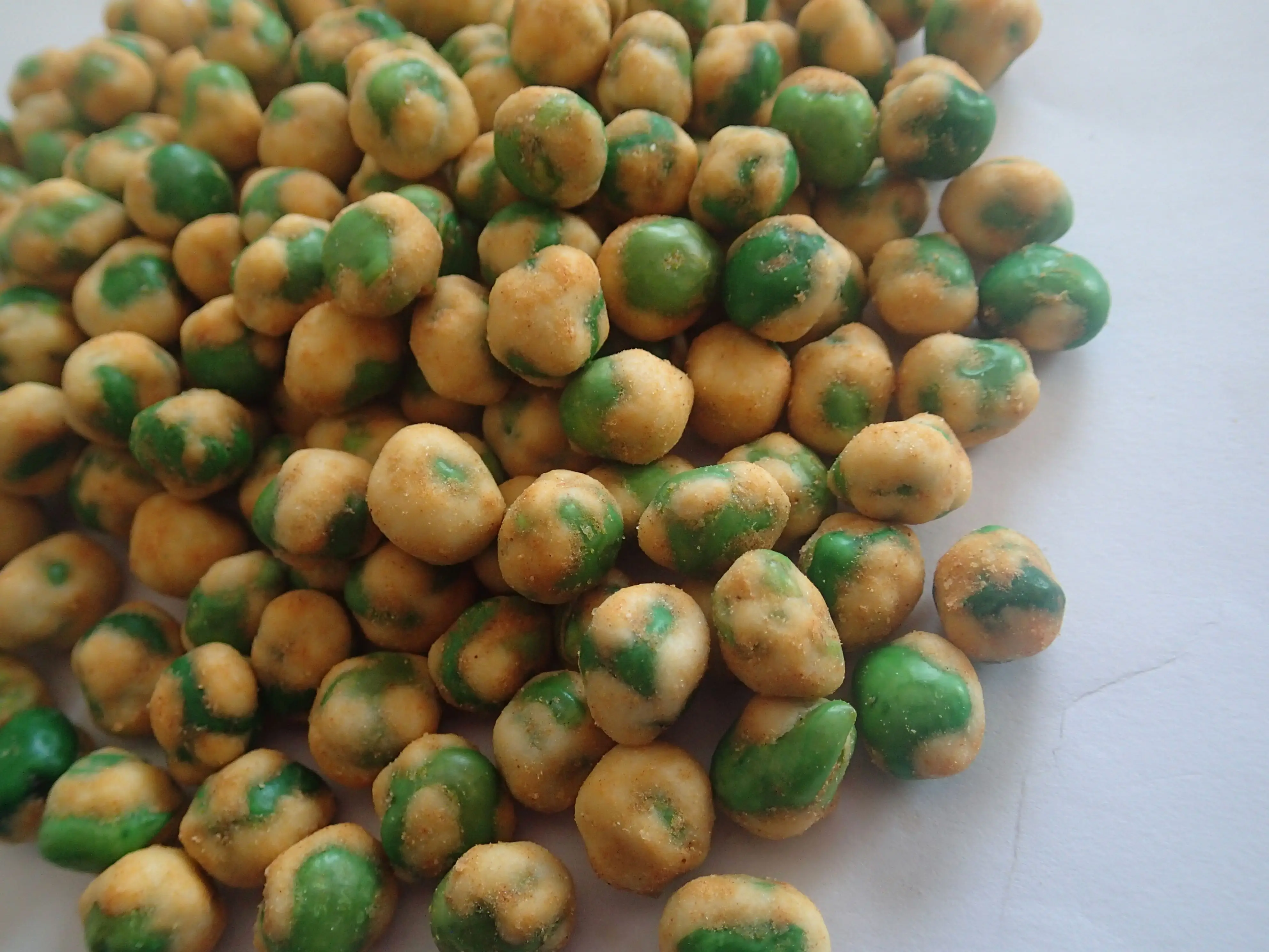 Premium Quality Healthy Snack Wholesale Crispy Food Snacks BBQ Green Peas Dried Peas supplier