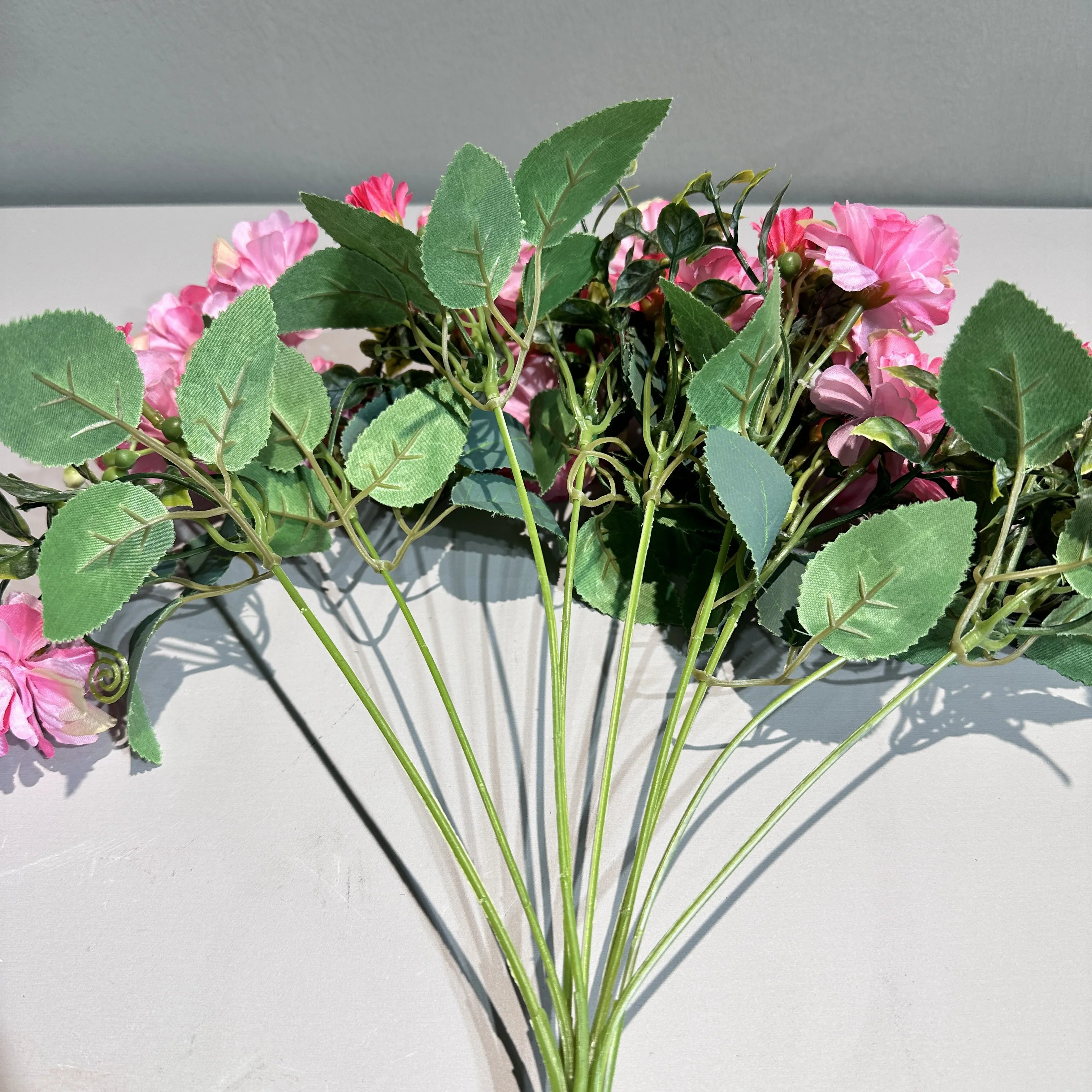 Aazon.co: ENOVA FLORAL 16 Heads Silk Rose Artificial Flowers in Vase,Faux Rose Flowers