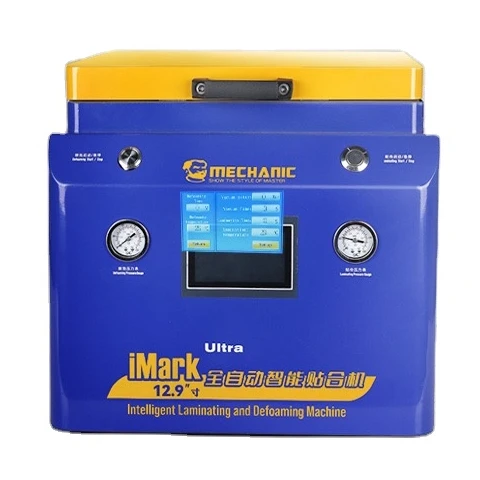 Fully integrated retail kiosk with touchscreen interface and automatic film feeding