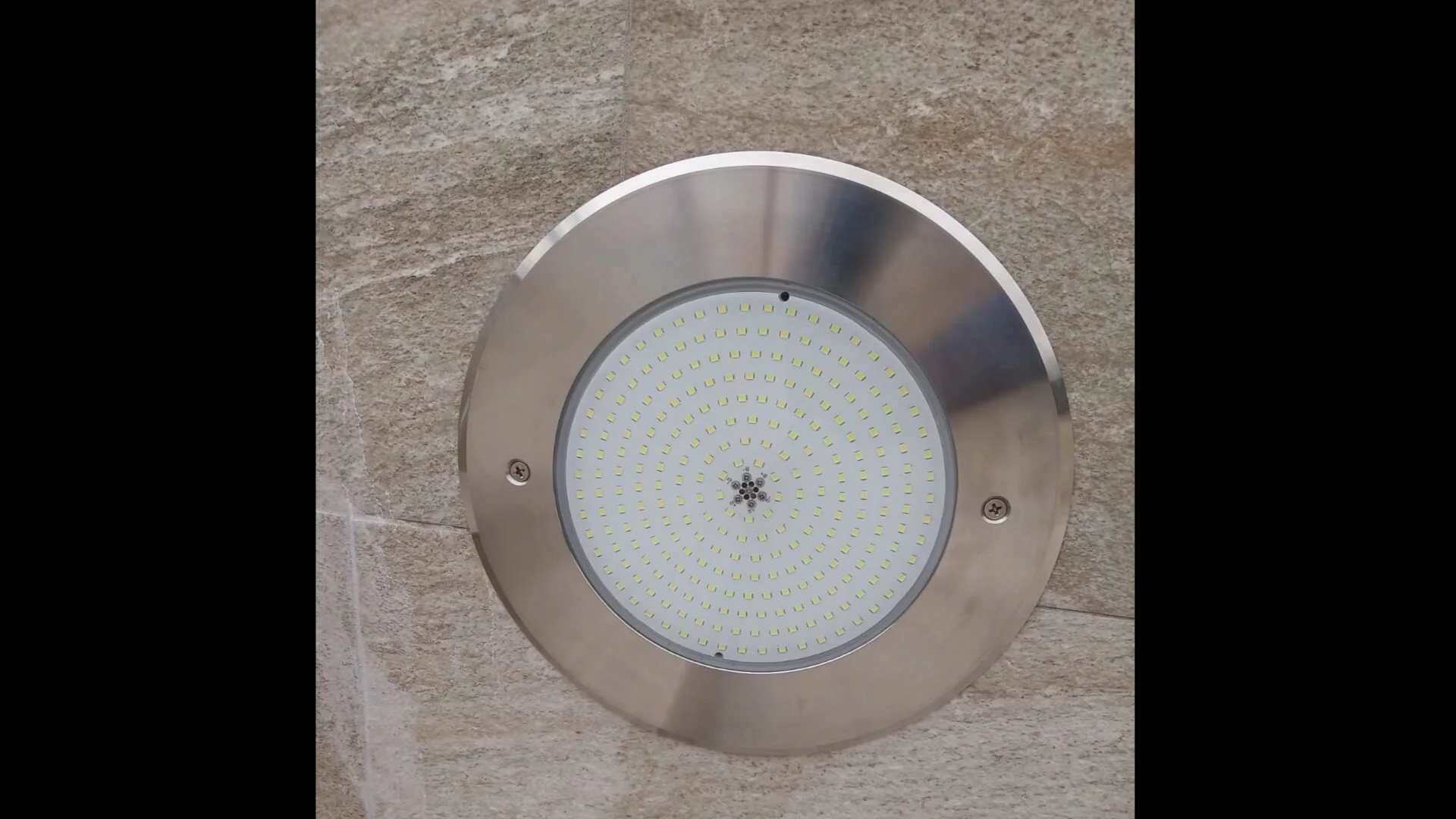 pool light niche grounding