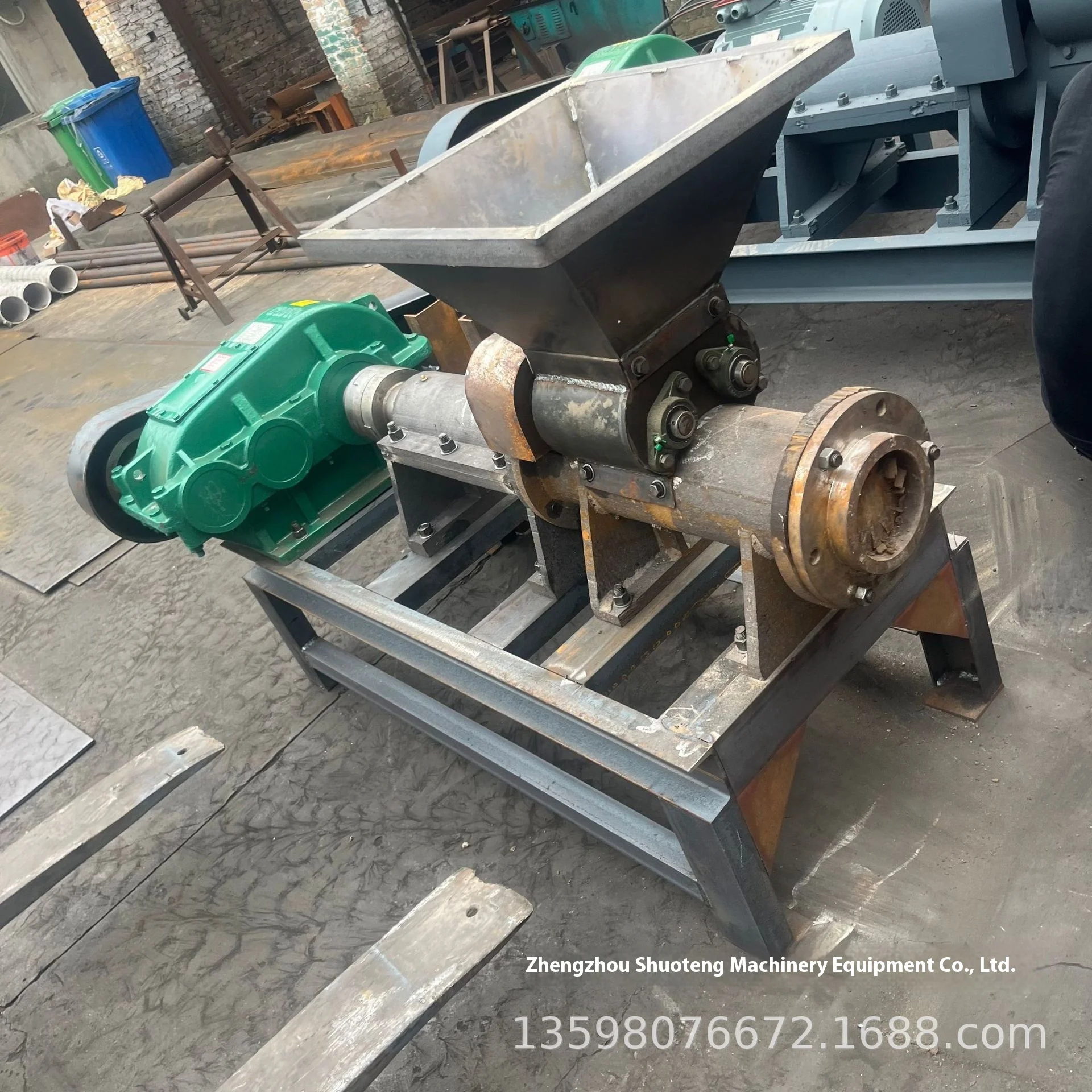 Nova Máquina De Barra De Pó De Carvão Vegetal Shell De Coco Carvão De Aço Azul Formando Fazenda Biomassa Briquete De Pó De Carvão Máquina De Escória