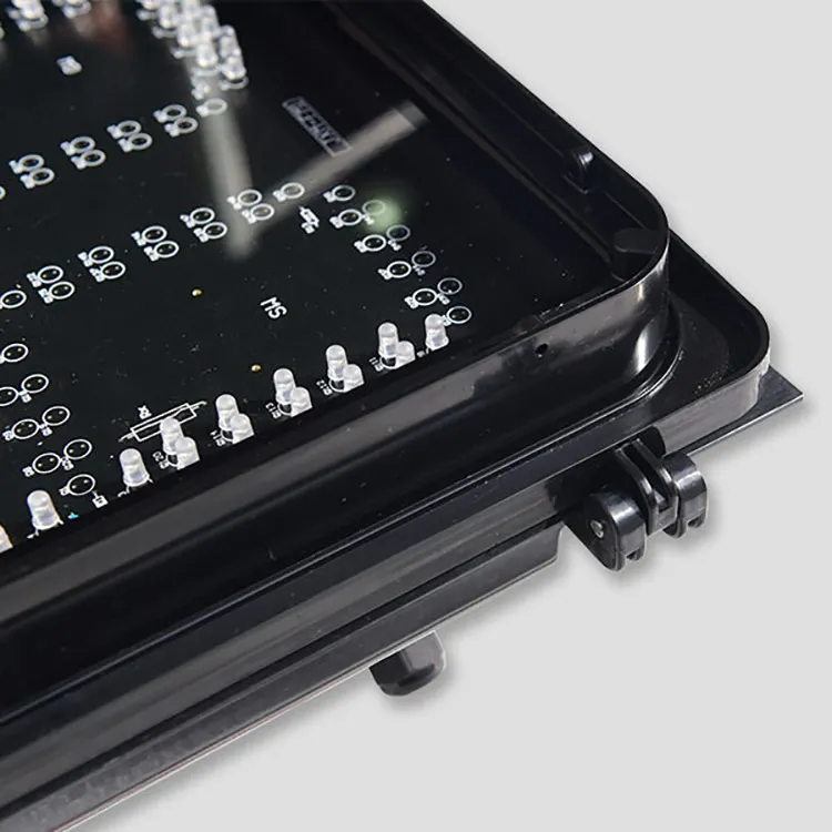 led traffic light.jpg