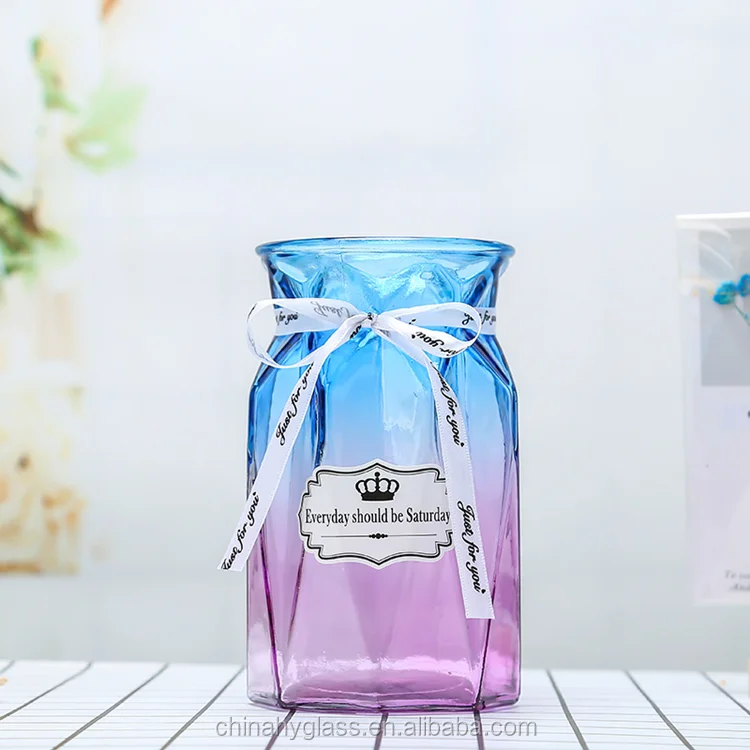 Crystal vase (13).png