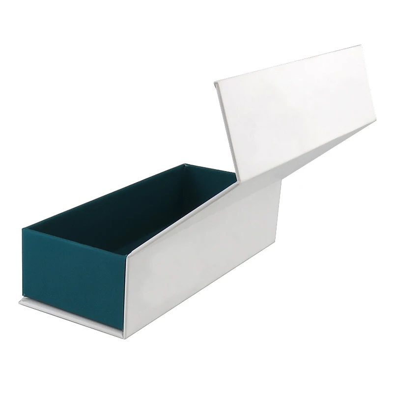 white sunglass case3.jpg
