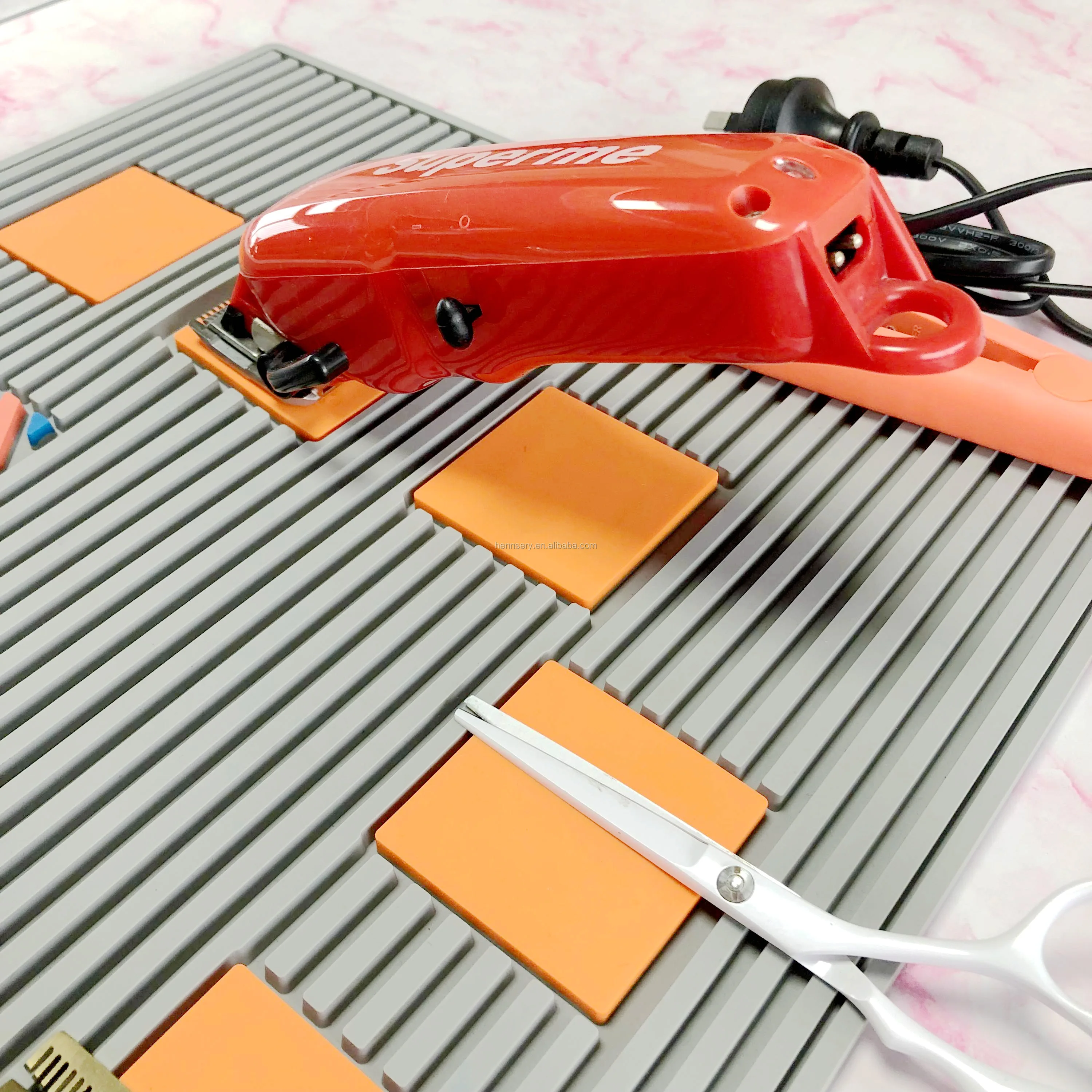 Pro Rubber Salon Barber Mat Spa Beauty Flexible Silicone Counter Mat