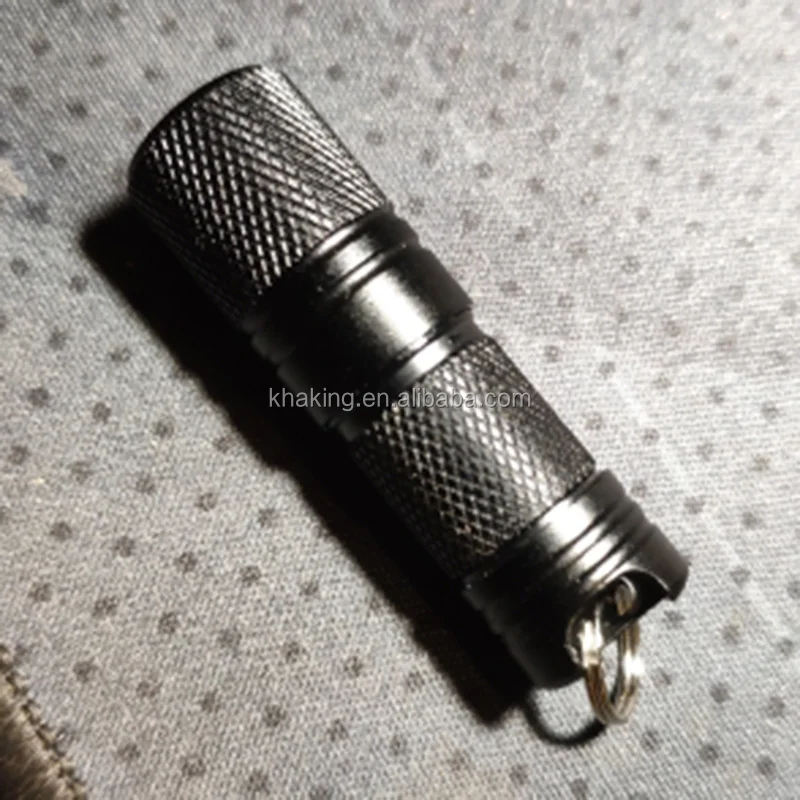 6 LED Flashlight.jpg