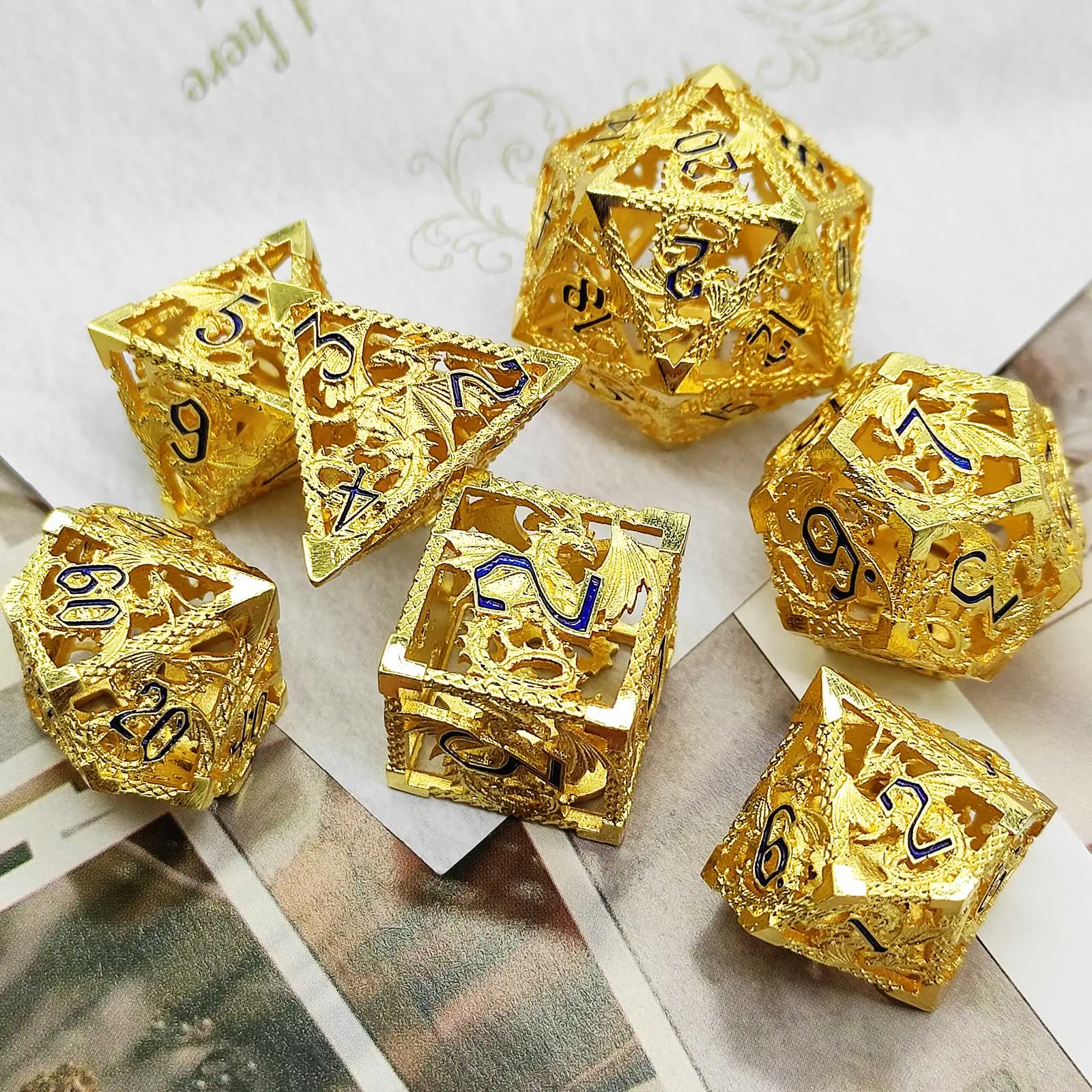 Custom Wholesale Metal Black Polyhedron Dungeons And Dragons Game Rgp