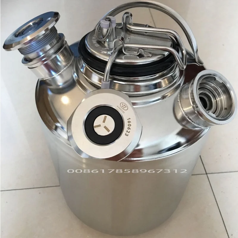 5 Gallon Line Cleaning Keg (sanke D) With Removable L5 Gallon Corney