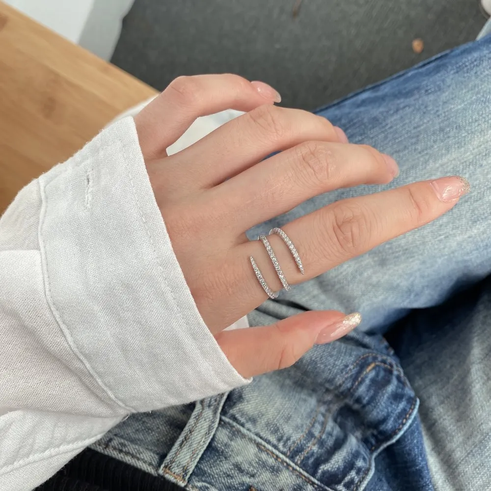 S925 Sterling Silver Niche Ins Fashion Light Luxury Rattan Wrap Women's Snake-Shaped Ring Lab Diamond Silver Fine