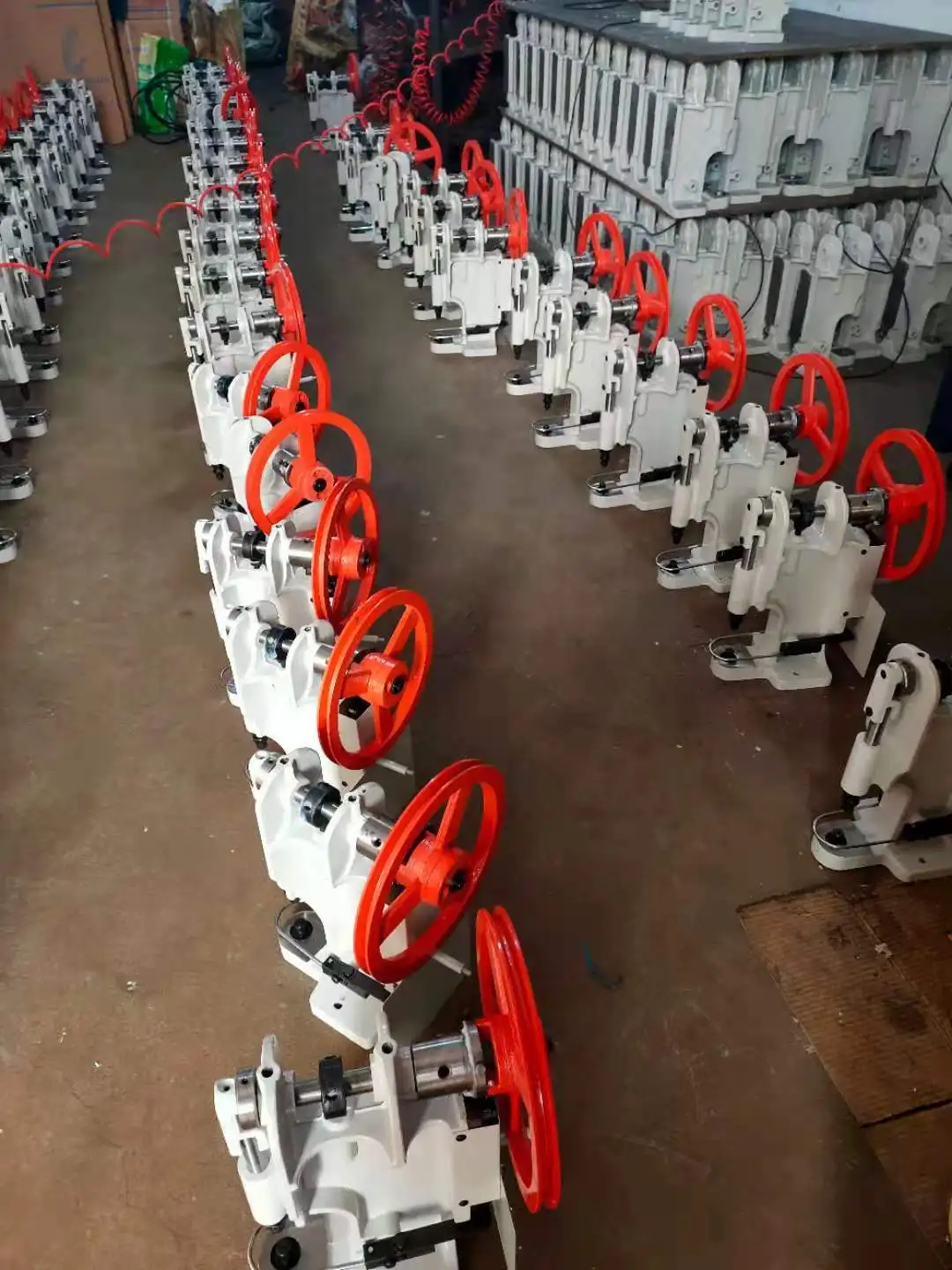 Qs818dl Servo Motor All In One Snap Button Attaching Fastener Machine