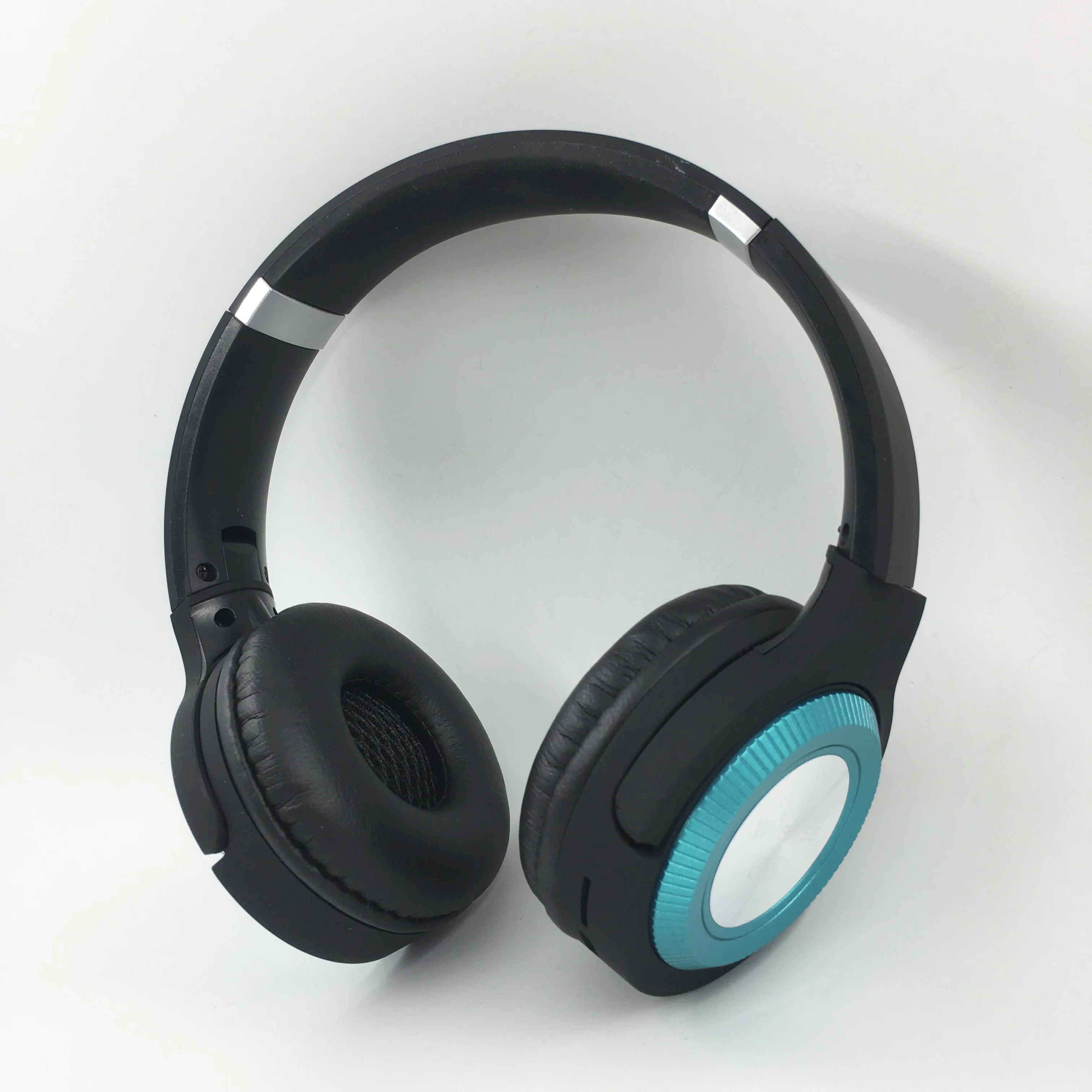 Free Sample St35-a Wireless Blue Tooth Headphone Factory Long Battery ...