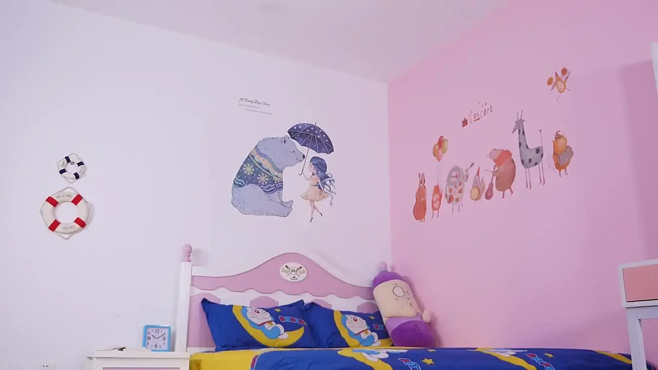 Plafoniera LED A Palloncino Con Orso Polare – Design Creativo Per Cameretta, Luce 3 Colori, Attacco G9, 12W
