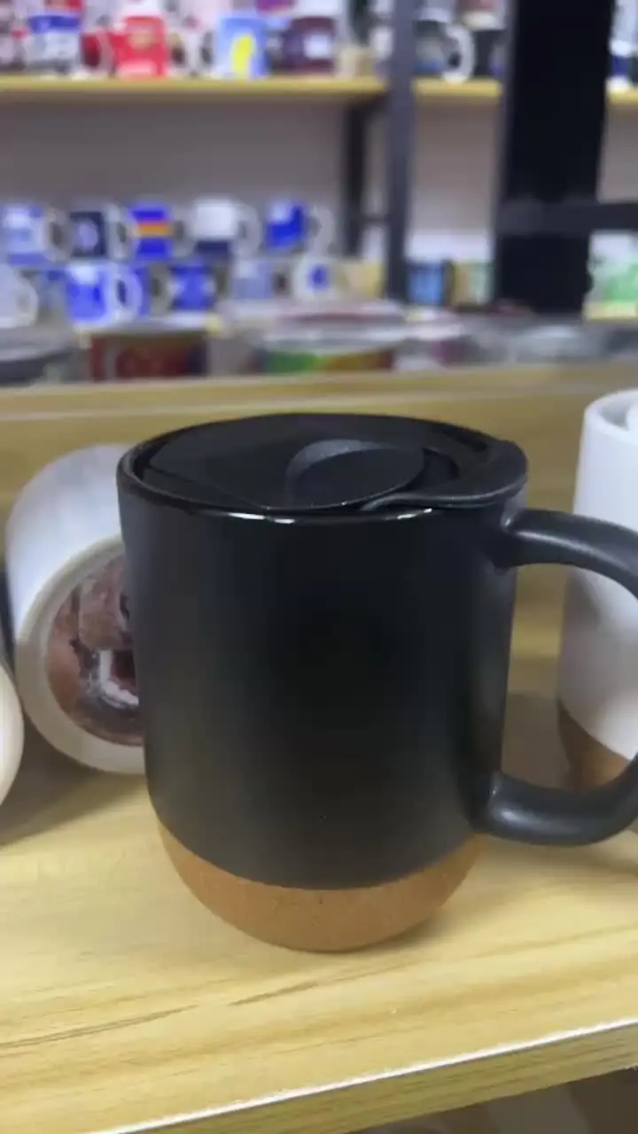 Large Ceramic Coffee Mug with Cork Base Spill Proof Lid Microwave Safe for  Mum Dad's Coffee Latte Tea Simple Design for Camping