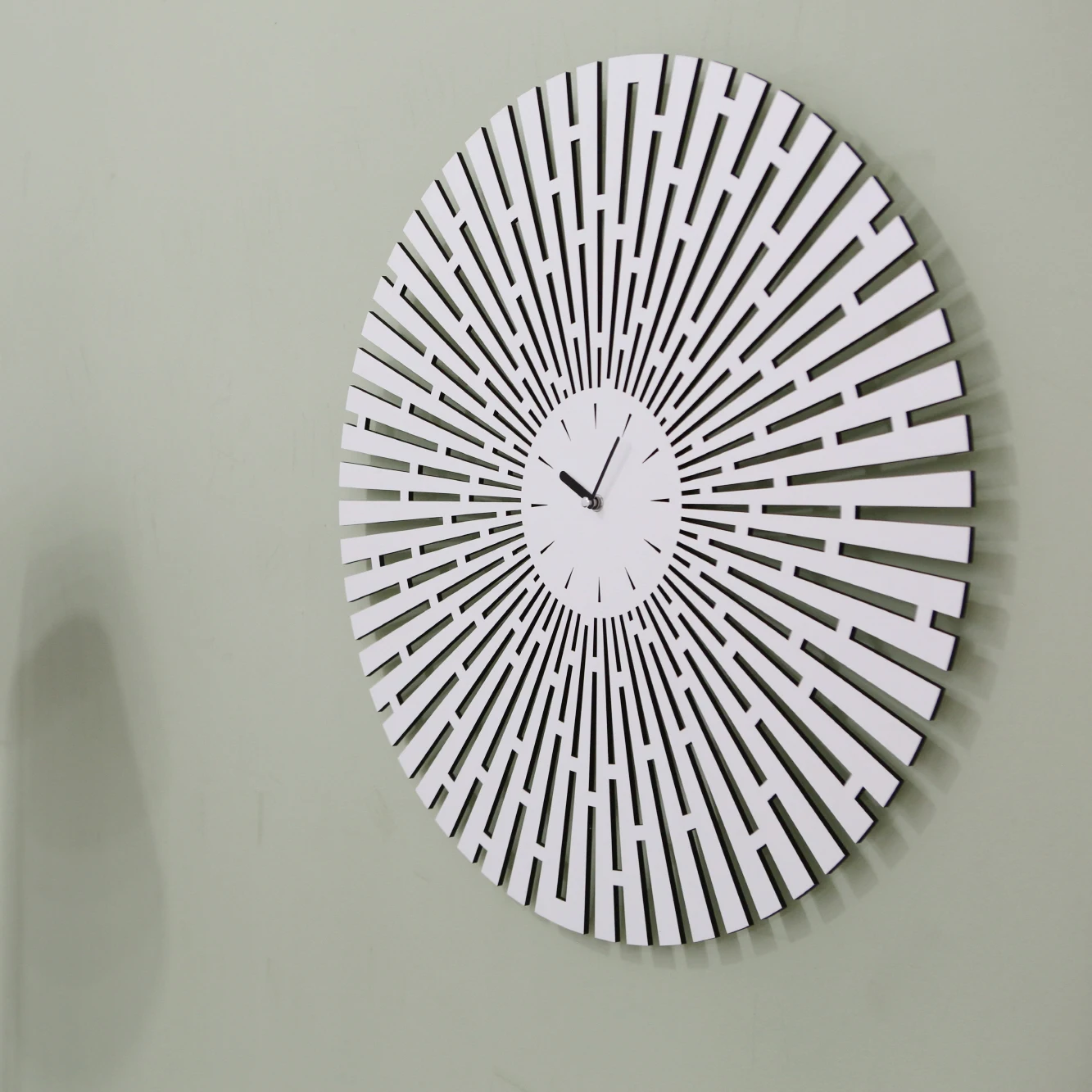 Silent Triangle Shape Wall Clock,Arabic Numerals,Home,Coffee Shop