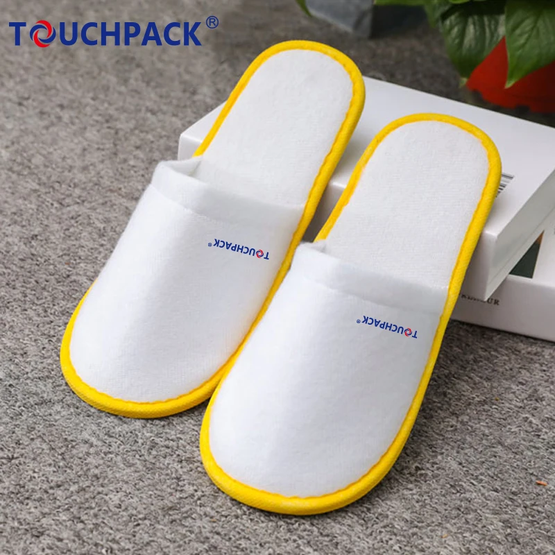 hotel slippers (1)
