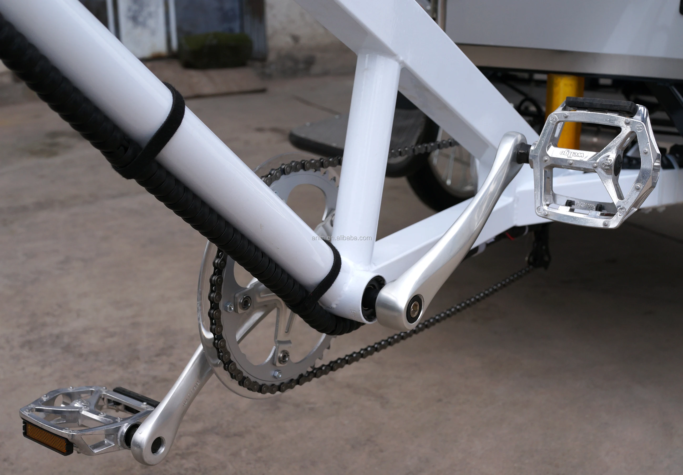 ester electric rickshaw/electrico bicicleta taxi