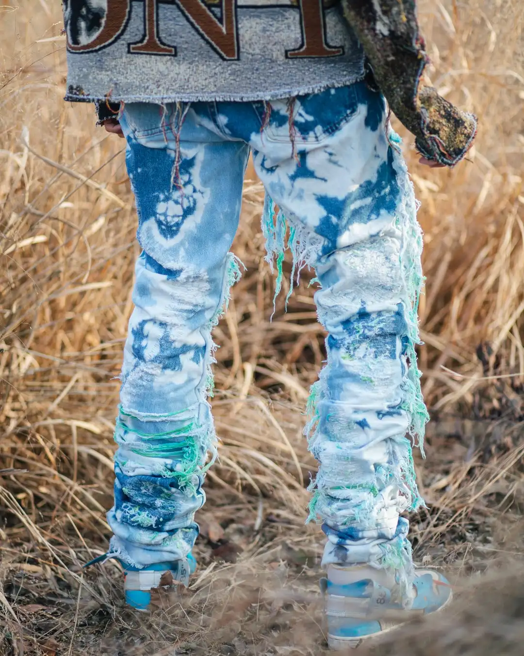 distressed baggy jeans