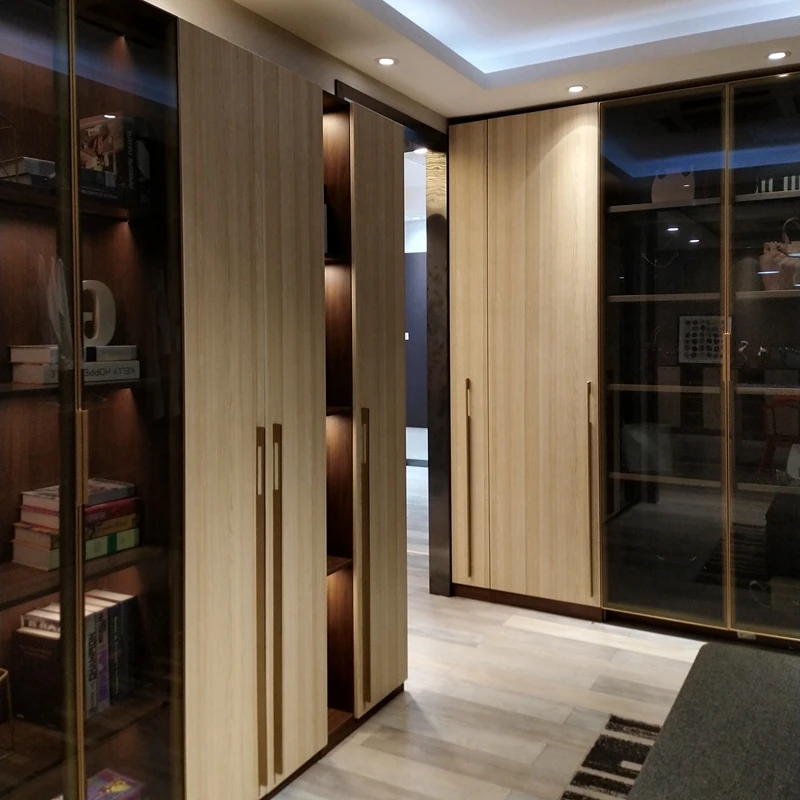 Amoires Wardrobe 09.jpg