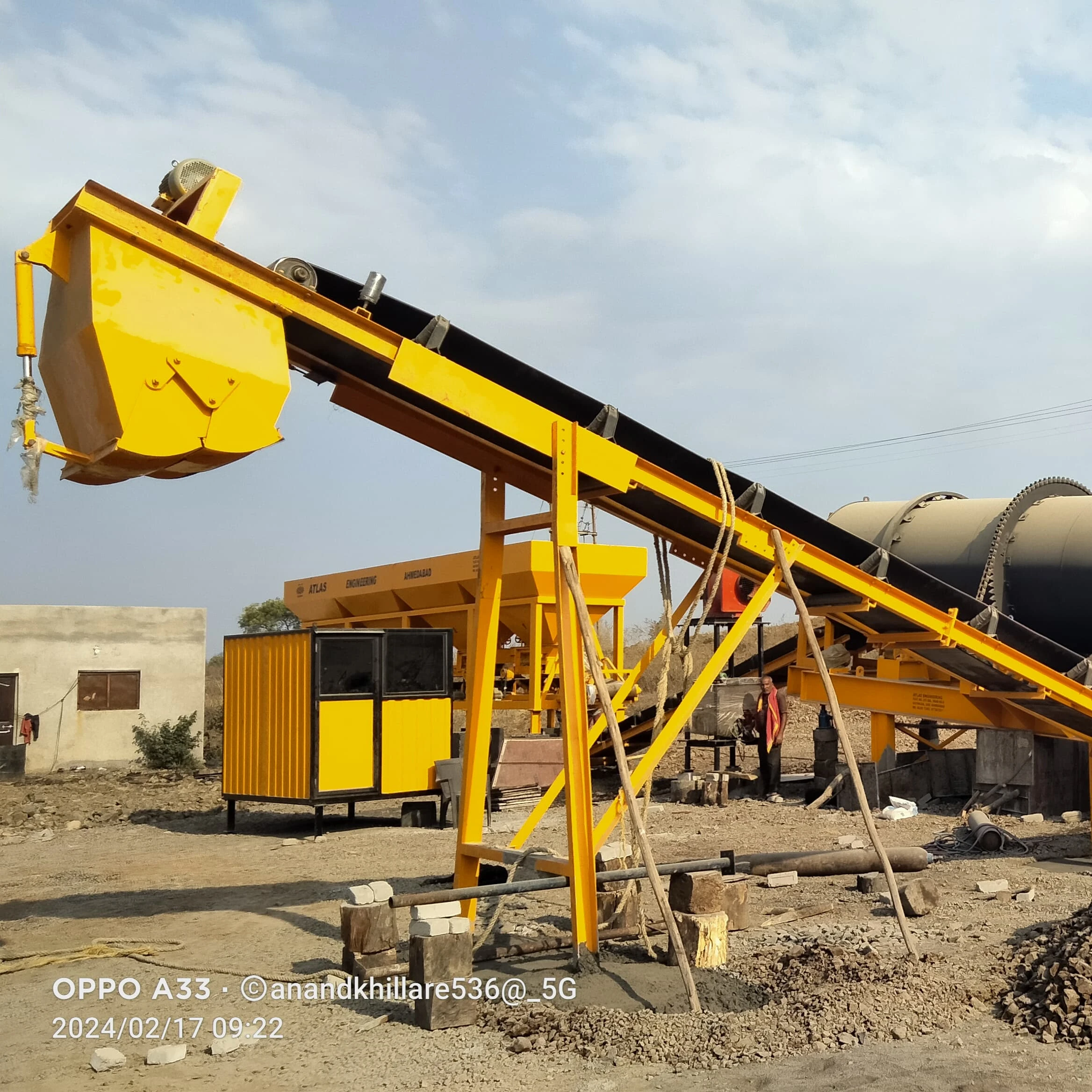Atlas Asphalt Drum Mix Plant: A high-capacity 120 TPH mobile hot mix ...