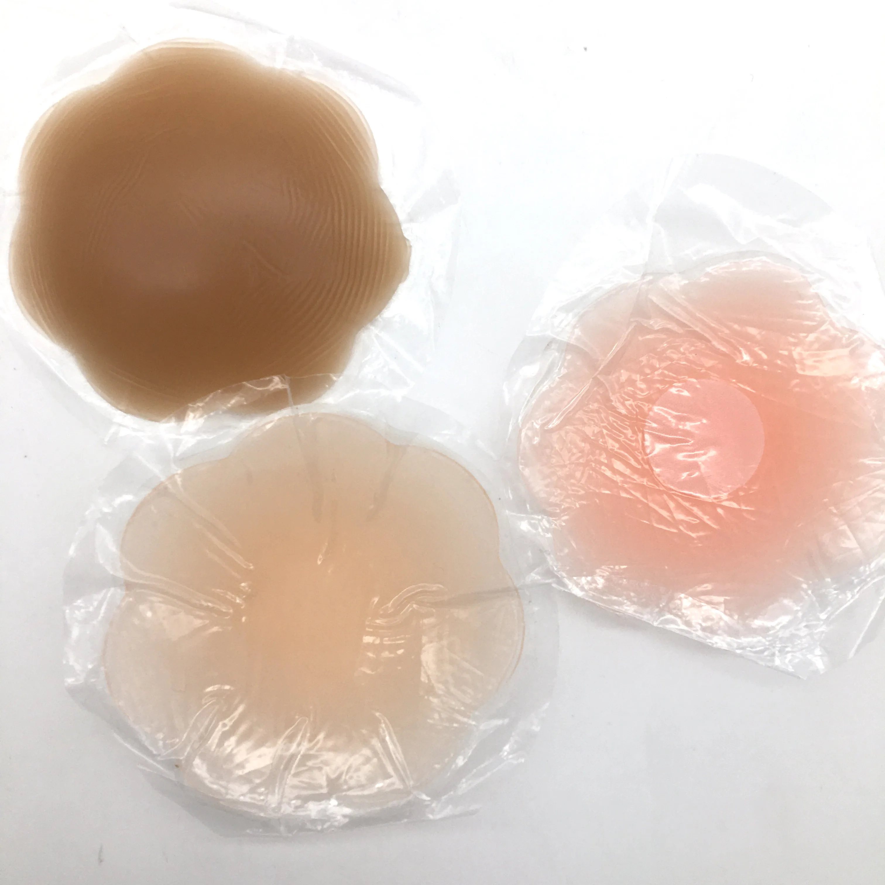 2020 New Sexy Girl Nipple Covers Pure Silicone Reusable Bra Inserts For