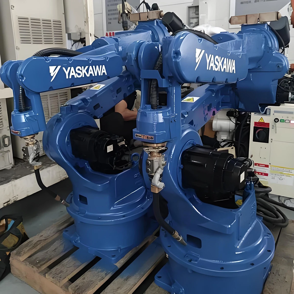 YASKAWA GP400 High Payload Industrial Robot Arm 6 Axis Pick Place ...
