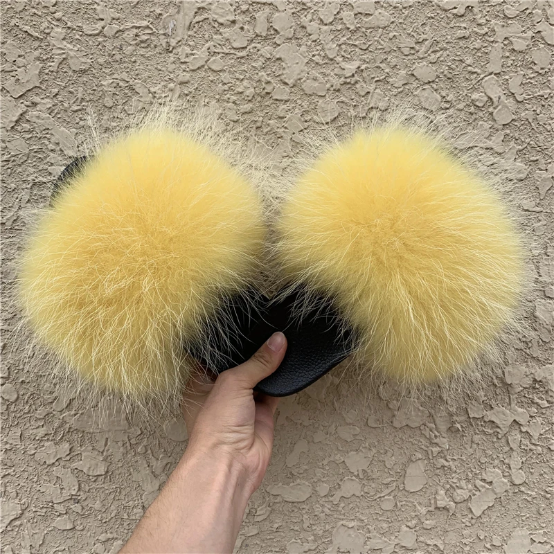 
2020 new wholesale custom logo real fox fur slippers ladies fashion fluffy raccoon fur sandals luxury women fox fur slides 