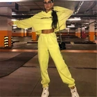 女性のスポーツスーツ 2020 カジュアルトラックスーツを実行している 2 個セットストライプパンツジッパートップヨガセットトレーナージム服